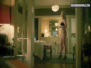 Kiernan Shipka underwear, Sexy scene in Swimming with Sharks (2022) 4