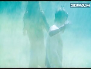 Emma Corrin bush, Nude scene in Lady Chatterley's Lover (2022) 16