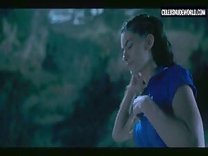 Amaia Aberasturi, Lola Rodríguez, Begoña Vargas lesbian, butt scene in Welcome to Eden (2022-) 9