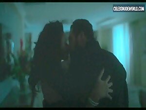 Kiara Liz underwear, Nude scene in Panama (2022) 3