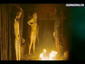 Anya Taylor-Joy Barefoot, Dark scene in The Northman (2022) 6
