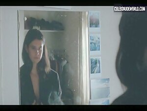 Alison Oliver Nude, breasts scene in Conversations with Friends (2022) 15