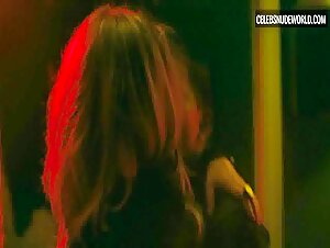 Kim Cattrall, CG lesbian, Sexy scene in Queer as Folk (2022) 1