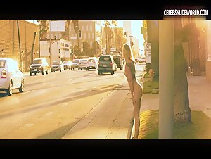 Kali Roses butt, bush scene in Spider (2022) 4