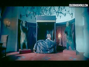 Amrita Acharia breasts, Nude scene in The Serpent Queen (2022) 6