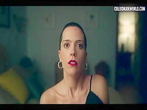 Itsaso Arana, Monica Miranda Hot,underclothing scene in The Girls at the Back (2022) 12
