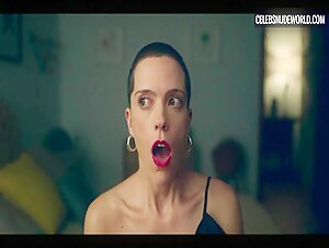 Itsaso Arana, Monica Miranda Hot,underclothing scene in The Girls at the Back (2022) 16