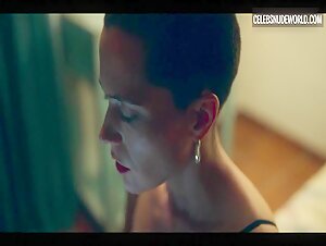 Itsaso Arana, Monica Miranda Hot,underclothing scene in The Girls at the Back (2022) 3