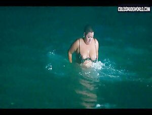 Mariona Teres bikini, breasts scene in The Girls at the Back (2022)