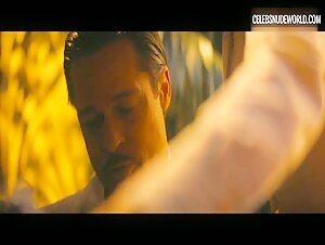 Karina Fontes Sexy, Bra scene in Babylon (2022) 3