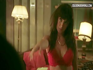 María de Nati underwear, breasts scene in Wrong Side of the Tracks (2022-) 2