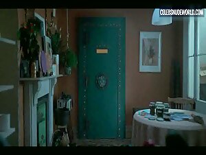 Isla Fisher Attractive,underwear scene in Wolf Like Me (2022-) 13