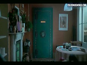 Isla Fisher Attractive,underwear scene in Wolf Like Me (2022-) 14
