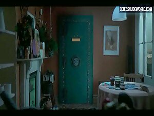 Isla Fisher Attractive,underwear scene in Wolf Like Me (2022-) 16