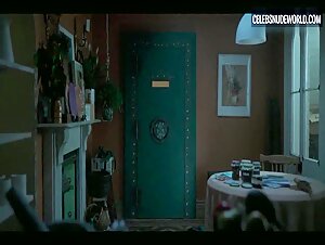 Isla Fisher Attractive,underwear scene in Wolf Like Me (2022-) 20
