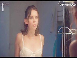 Louisiane Gouverneur underwear, Sexy scene in Clèves (2022) 13