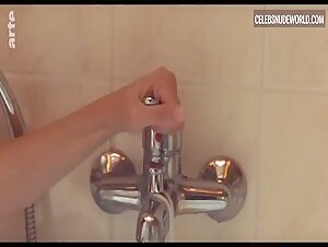 Louisiane Gouverneur Nude, masturbation scene in Clèves (2022) 19