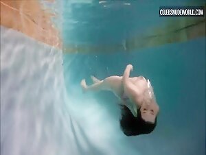 Keep Chambers, Carrie Overgaard thong, Nude scene in Piranha Women (2022) 3