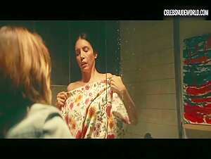 Ilenia Pastorelli Nude, breasts scene in Dark Glasses (2022) 4