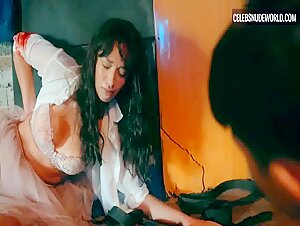 Phoebe Walker Hot,underwear scene in LiveScream (2022) 4