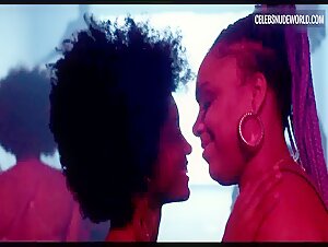 Ana Hilário, Camilla Damiao Sexy, lesbian scene in Mars One (2022) 13