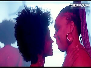 Ana Hilário, Camilla Damiao Sexy, lesbian scene in Mars One (2022) 14