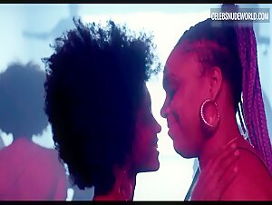 Ana Hilário, Camilla Damiao Sexy, lesbian scene in Mars One (2022)
