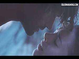 Sonia Mietielica beach, Nude scene in Into the Wind (2022) 15