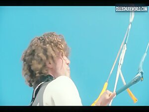 Waleria Gorobets, Kornelia Strzelecka bikini, Sexy scene in Into the Wind (2022) 12
