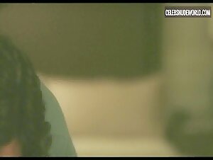 Natalie Portman bush, Nude scene in May December (2023) 4