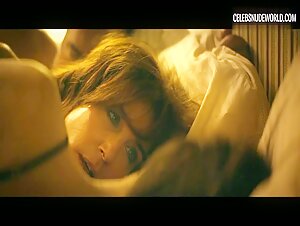 Charlotte Gainsbourg, Elsa Zylberstein Sexy, lesbian scene in Alphonse (2023-) 8