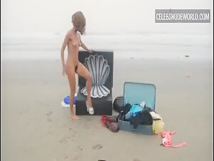 Narcissister Nude, bush scene in Narcissister Organ Player (2018) 10