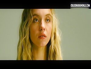 Sydney Sweeney breasts, Nude scene in The Voyeurs (2021) 17