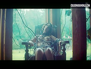 Noemie Merlant dead, Nude scene in Baby Ruby (2023) 7
