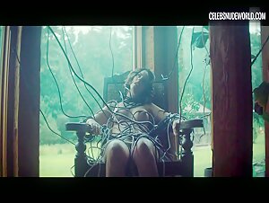 Noemie Merlant dead, Nude scene in Baby Ruby (2023) 8