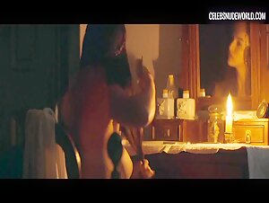 Barbara Branco butt, Nude scene in O Crime do Padre Amaro (2023)