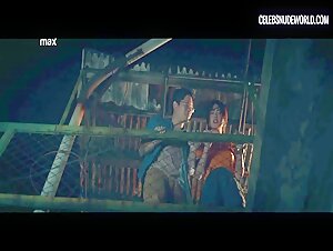 Azi Acosta Riding, Butt scene in Erotica Manila (2023) 9