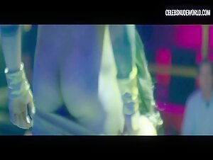 Alona Navarro dancing, Nude scene in Suki (2023) 3