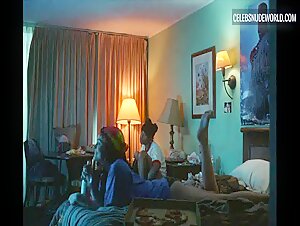 Paris Jackson underwear, Sexy scene in Swarm (2023) 2