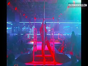 Dominique Fishback underwear, Sexy scene in Swarm (2023) 3