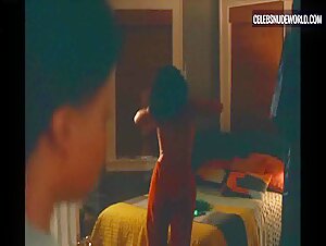 Kiersey Clemons Doorway, Bedroom scene in Swarm (2023) 2