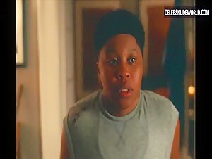 Kiersey Clemons Doorway, Bedroom scene in Swarm (2023) 9