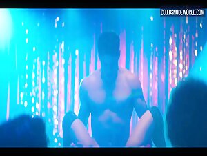 María de Nati Stripping, Sexy scene in Nacho (2023) 8
