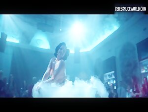 Katarzyna Kraszewska thong, Sexy scene in Temptation (2023) 4