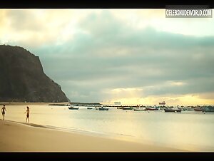 Guiomar Puerta bikini, Sexy scene in Montecristo (2023) 2