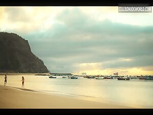 Guiomar Puerta bikini, Sexy scene in Montecristo (2023) 3