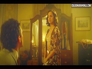 María de Nati Hot,underclothing scene in Las Pelotaris 1926 (2023) 13