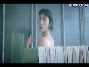 Claudia Salas Flash, Showers scene in Las Pelotaris 1926 (2023) 2