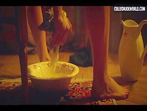 Claudia Salas Cleaning, Sexy scene in Las Pelotaris 1926 (2023) 1