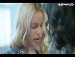 María de Nati, Alejandra Onieva Sexy, lesbian scene in Las Pelotaris 1926 (2023) 19